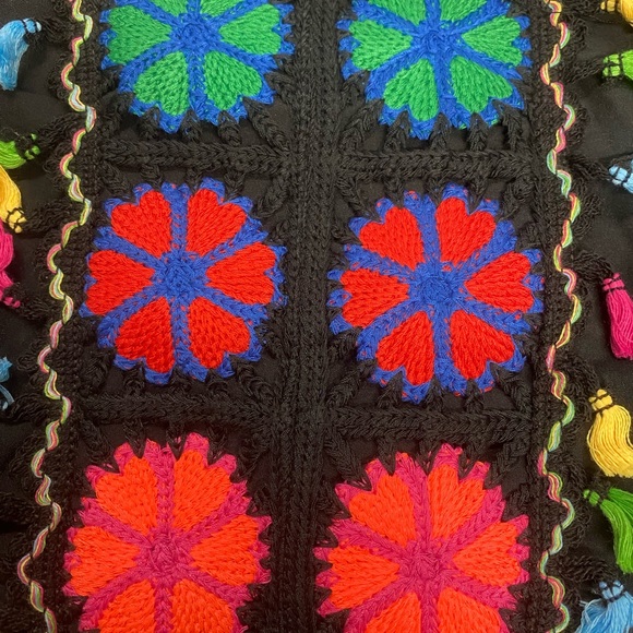 Black Dress with Colorful Embroidery and Tassels  3X never worn - Picture 4 of 7